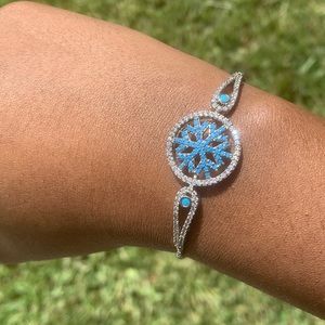 Snowflake Adjustable Rhodium Bracelet ❄️